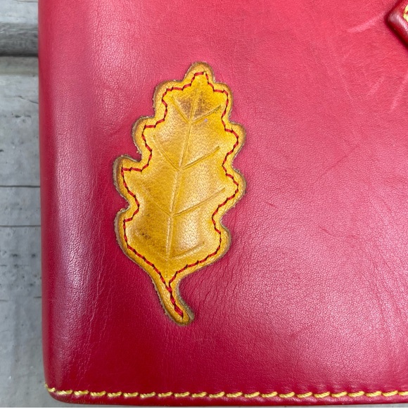 Ines De La Fressange Paris red leather wallet with yellow leaf stitched - Picture 3 of 16